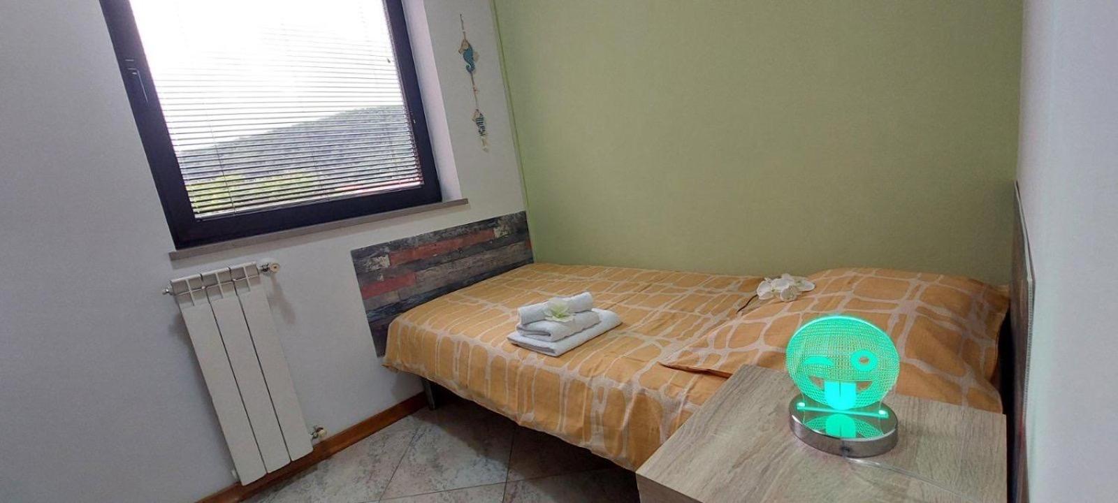 Apartma Mimi Dekani Exterior photo